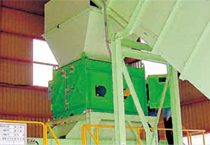 2. Feeding conveyer and crusher