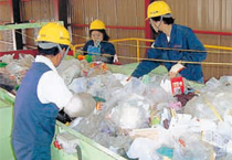 Conveyer for manual sorting